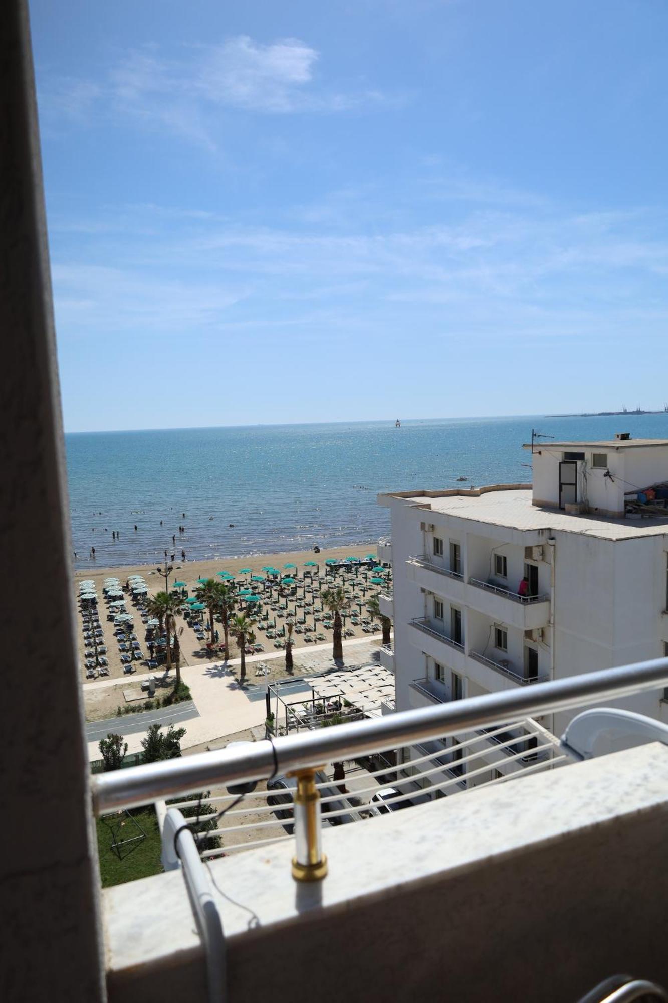 Seaside Apartment Best Durres Ngoại thất bức ảnh