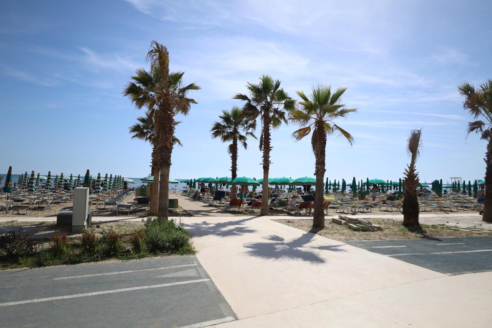 Seaside Apartment Best Durres Ngoại thất bức ảnh